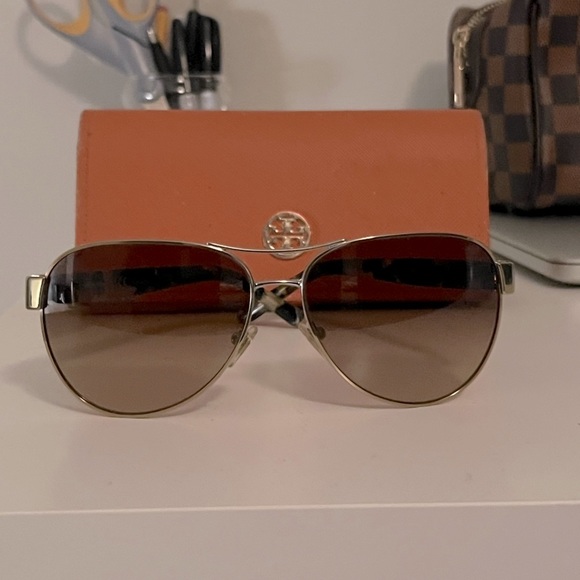 Tory Burch Accessories - Tory Burch Aviator Sunglasses (TY6051)